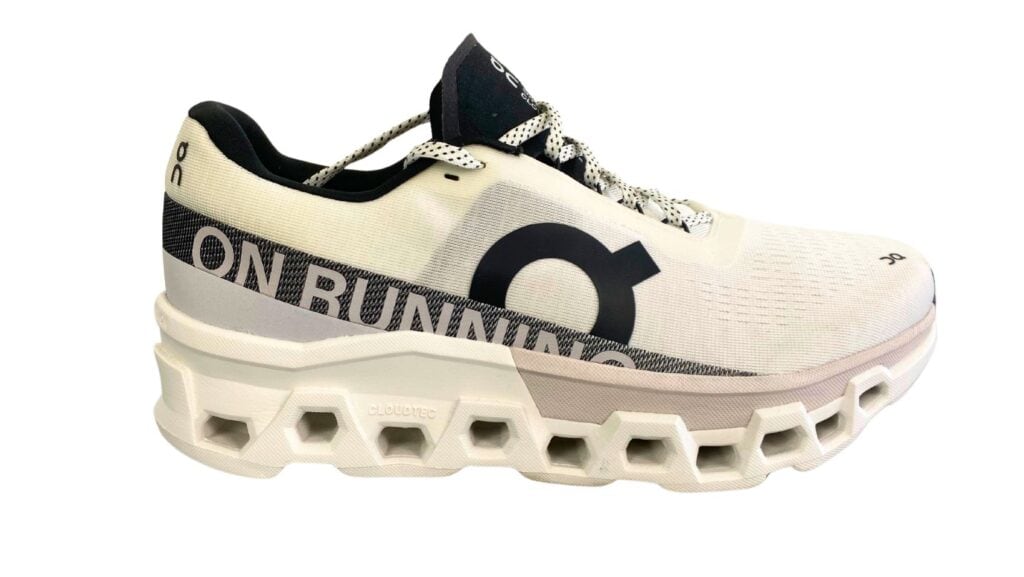 Picture of the On Cloudmonster 2 shoes