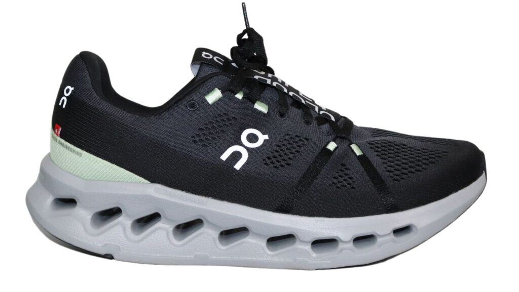 picture of the on cloudsurfer 7 shoes