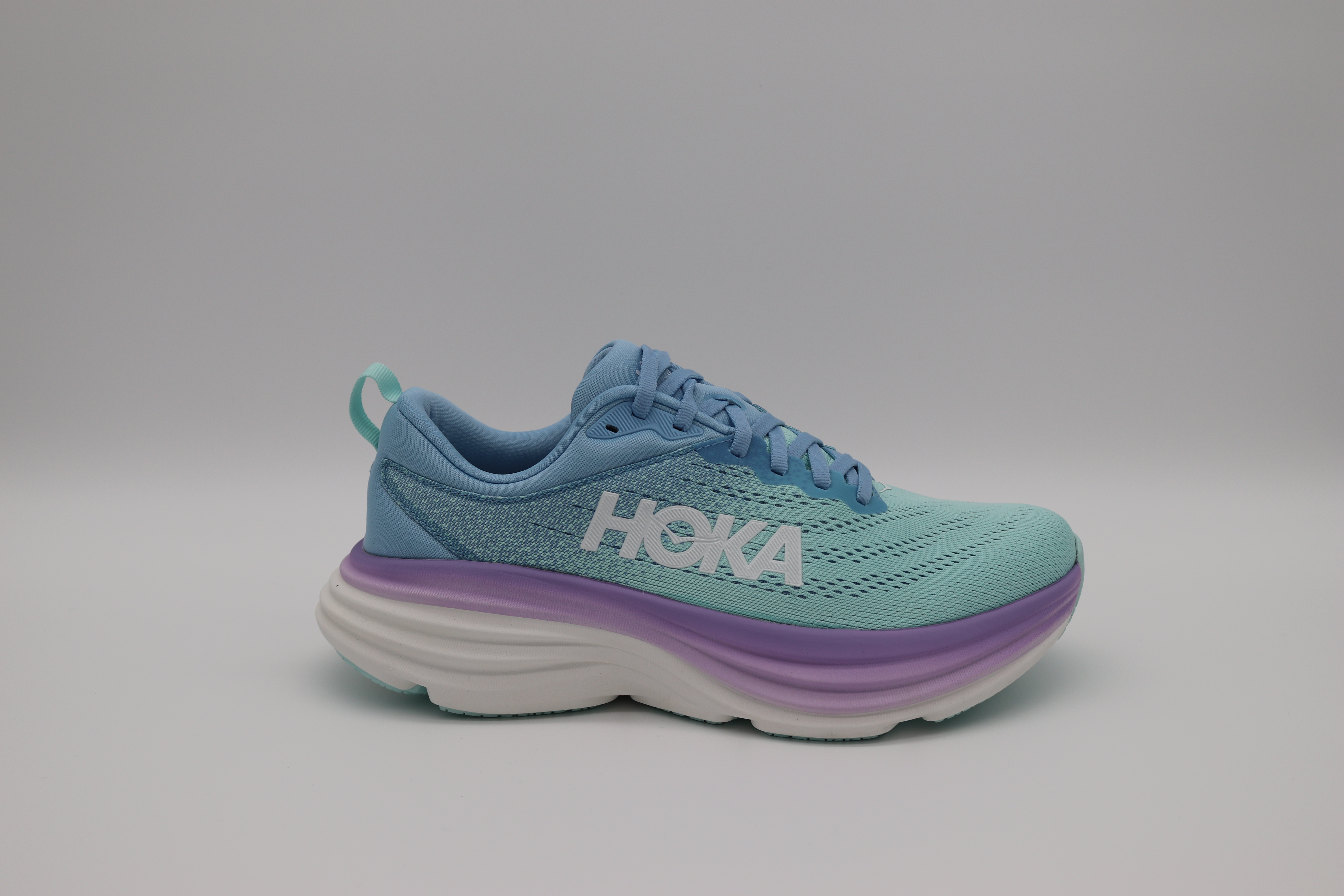 Picture from the side of the Hoka Bondi 8