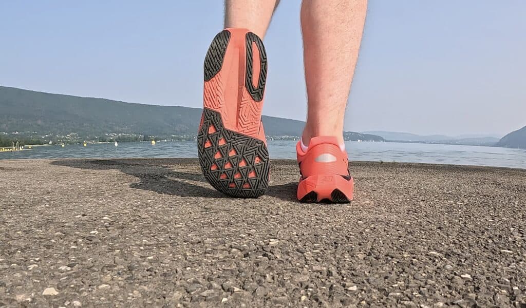 Picture of the outsole of the new balance rebel v5