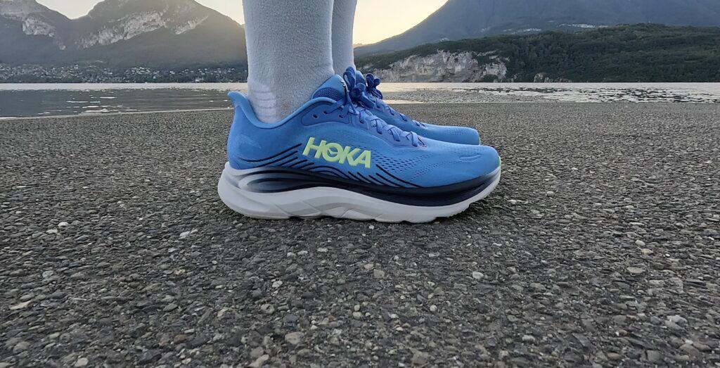 Photo of the hoka clifton 11 from the side